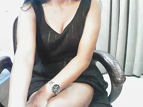 short_girl_'s cam snapshot