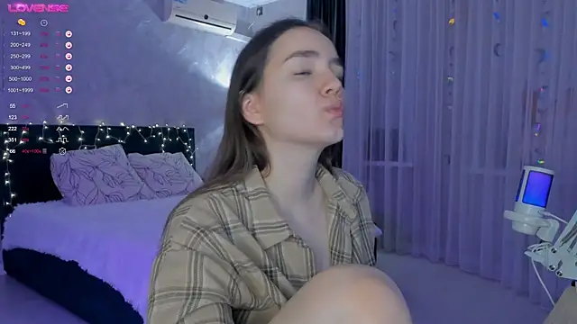 sweete_chantal's cam snapshot