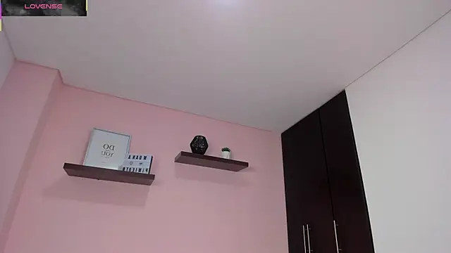 tifanyhills_'s cam snapshot