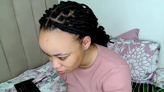 Nisha_102's cam snapshot