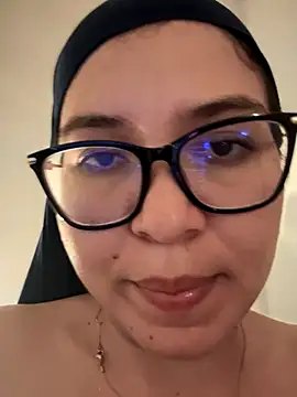 MatchedEyebrow's cam snapshot