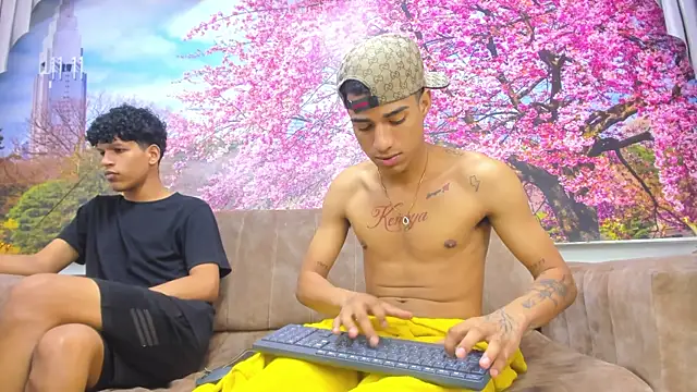 BvlgarVoyss live sex cam