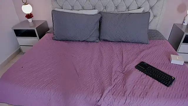 Kelsy_monroy_'s cam snapshot