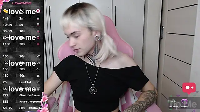 ElixabetANG's cam snapshot