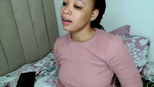 Nisha_102's cam snapshot