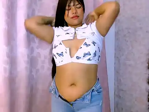 chloe_parkeer's cam snapshot