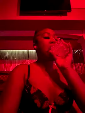 Issa_smooch's cam snapshot