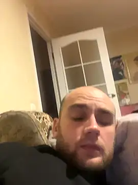 LuckyGirlfriends's cam snapshot