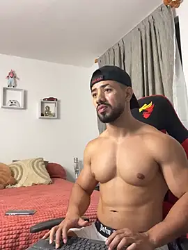 Ezzio_Scolaro's cam snapshot