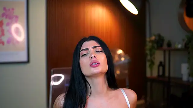 RavennaDArcy's cam snapshot