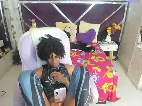 Santy_bigcock_01's cam snapshot