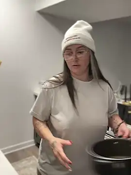 Alix_Valentine's cam snapshot