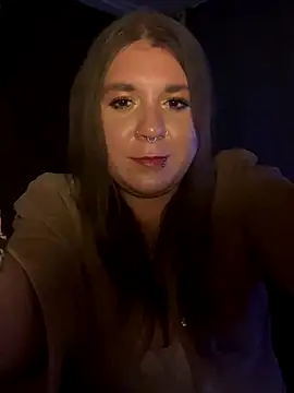 adventuresinsky's cam snapshot