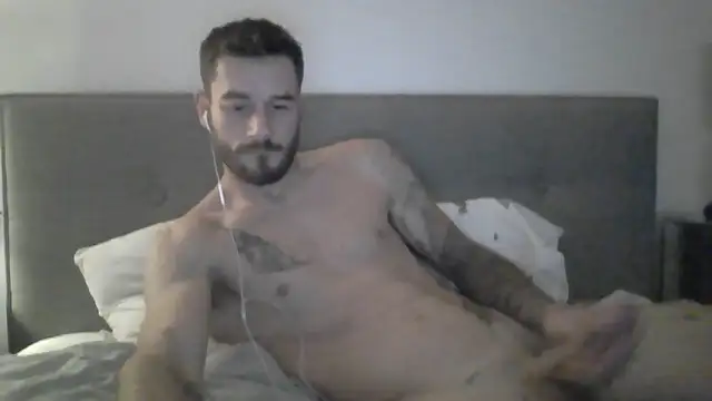 letsgetnaughty7's cam snapshot