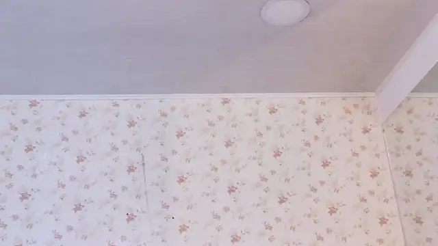 AvrillThomas's cam snapshot