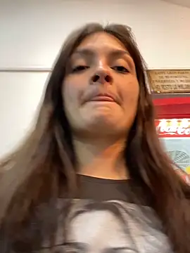 Danielaeliana's cam snapshot