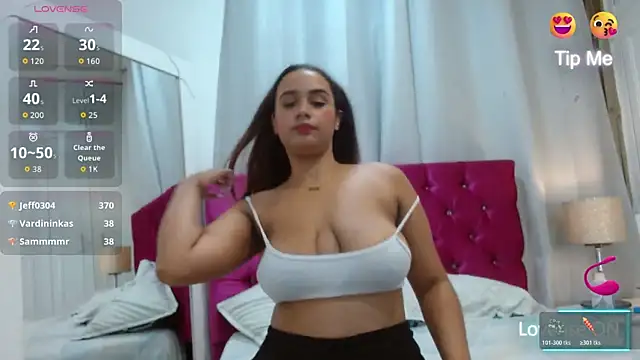 Perla_Millsx's cam snapshot