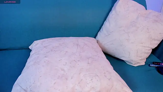 Luciana-Jons's cam snapshot