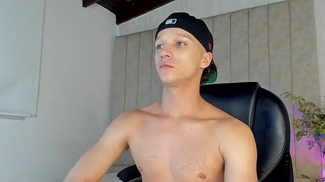 angelcortes's cam snapshot