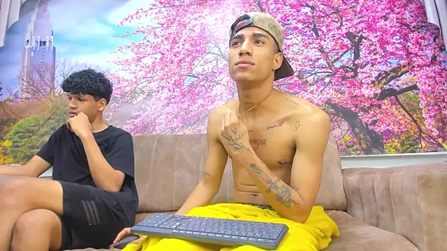 BvlgarVoyss's cam snapshot