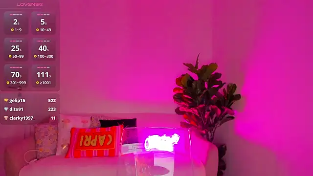 TiaBelle's cam snapshot