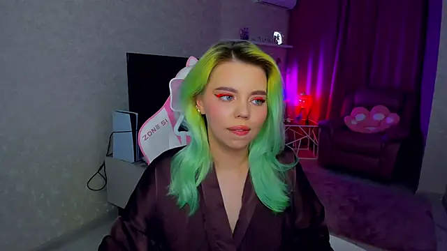 EnergyBunny_1's cam snapshot