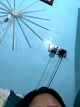 heenashai's cam snapshot