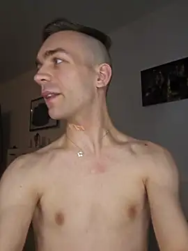 nickdtr23's cam snapshot