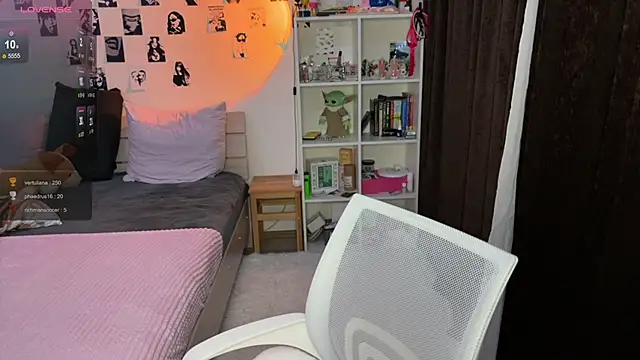 olivertasty's cam snapshot