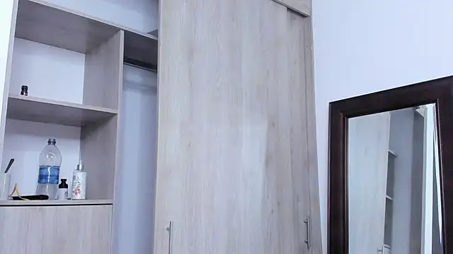 KingLevi01's cam snapshot