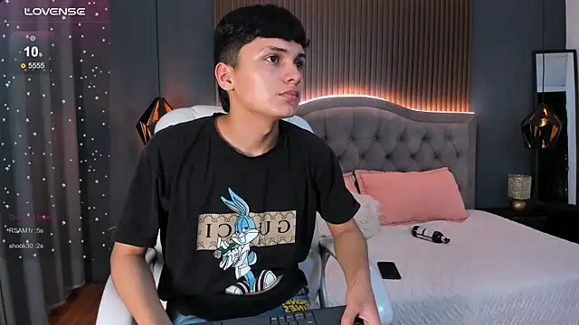 Maxii18_'s cam snapshot