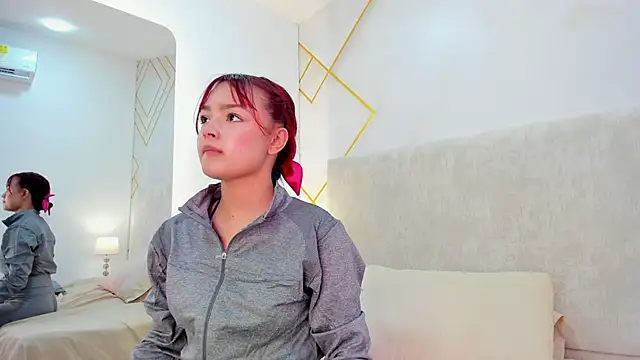 Martinaa_Garcia's cam snapshot