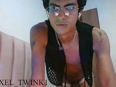 axel_love13's cam snapshot