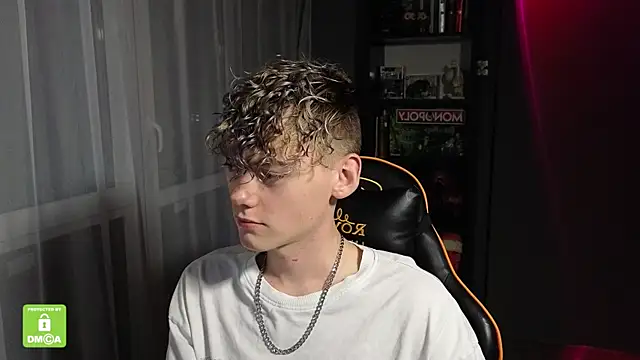 Keytaro live sex cam