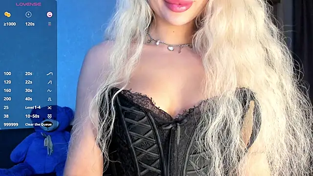 SaraShine_'s cam snapshot