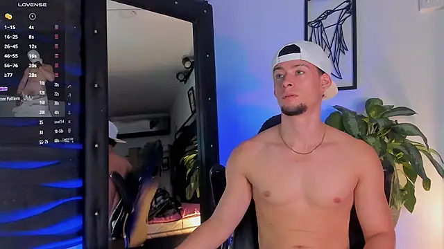 JadeSmiith_'s cam snapshot