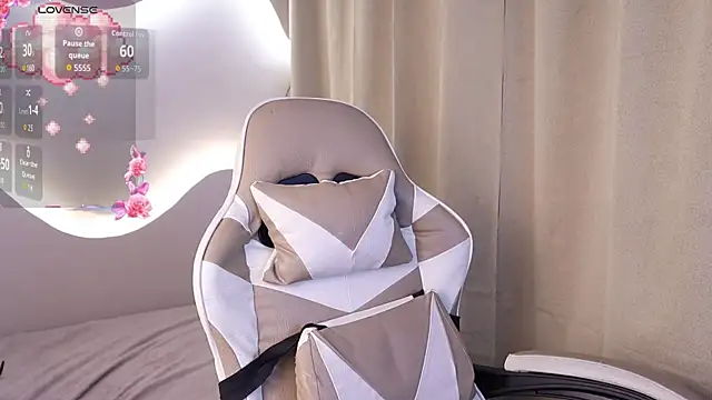 Miyuki_wolf's cam snapshot