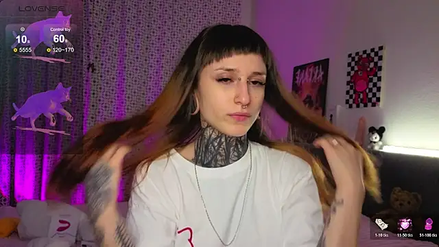 LilithPoison's cam snapshot