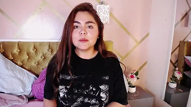 Phamela_Holter's cam snapshot