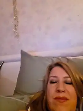 LissyJains's cam snapshot