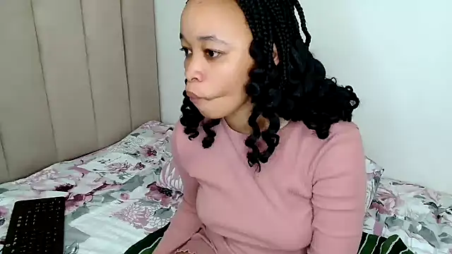 Nisha_102's cam snapshot