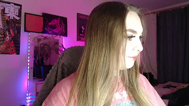 Greeenfriends6969's cam snapshot