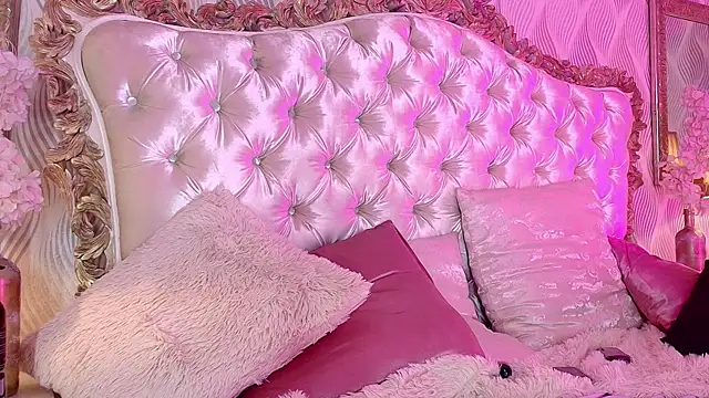 Kylie_Foxx's cam snapshot