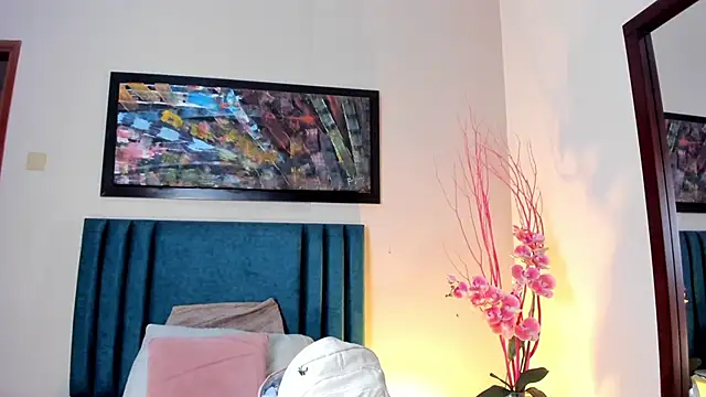 LunaAspen_'s cam snapshot