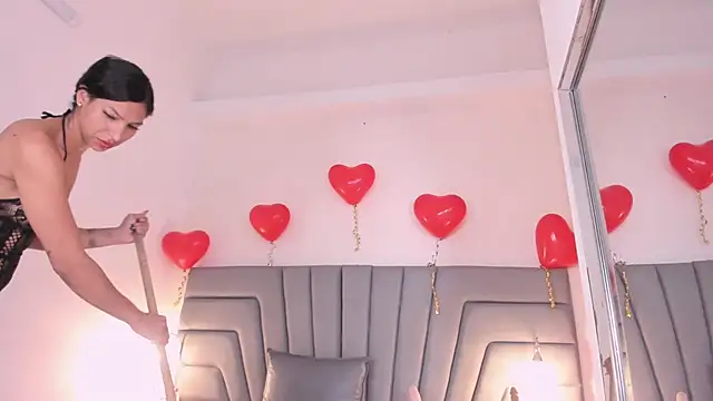 Maia_520 live sex cam