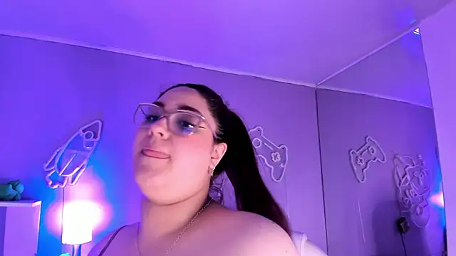 Camiila_Osorio's cam snapshot