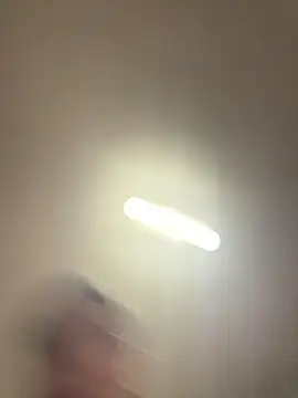 bunnythetailor's cam snapshot