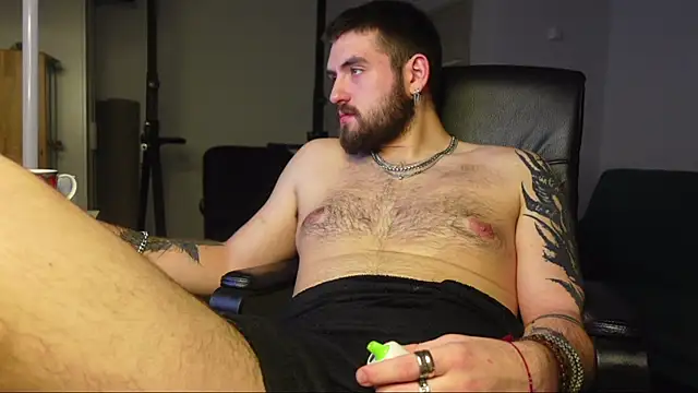 Mike_Platano's cam snapshot