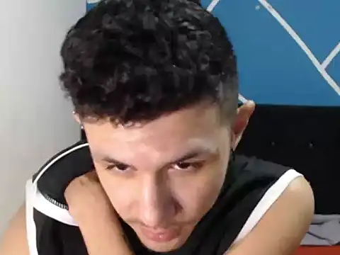 damiansexyboy69's cam snapshot