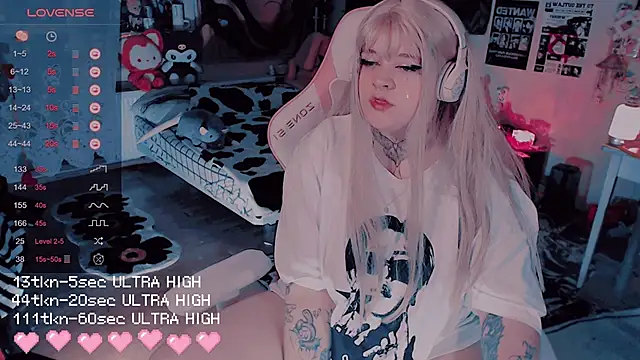 noori__hope's cam snapshot